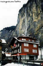 cliff.jpg (54257 bytes)