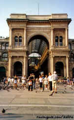 arch.jpg (50328 bytes)